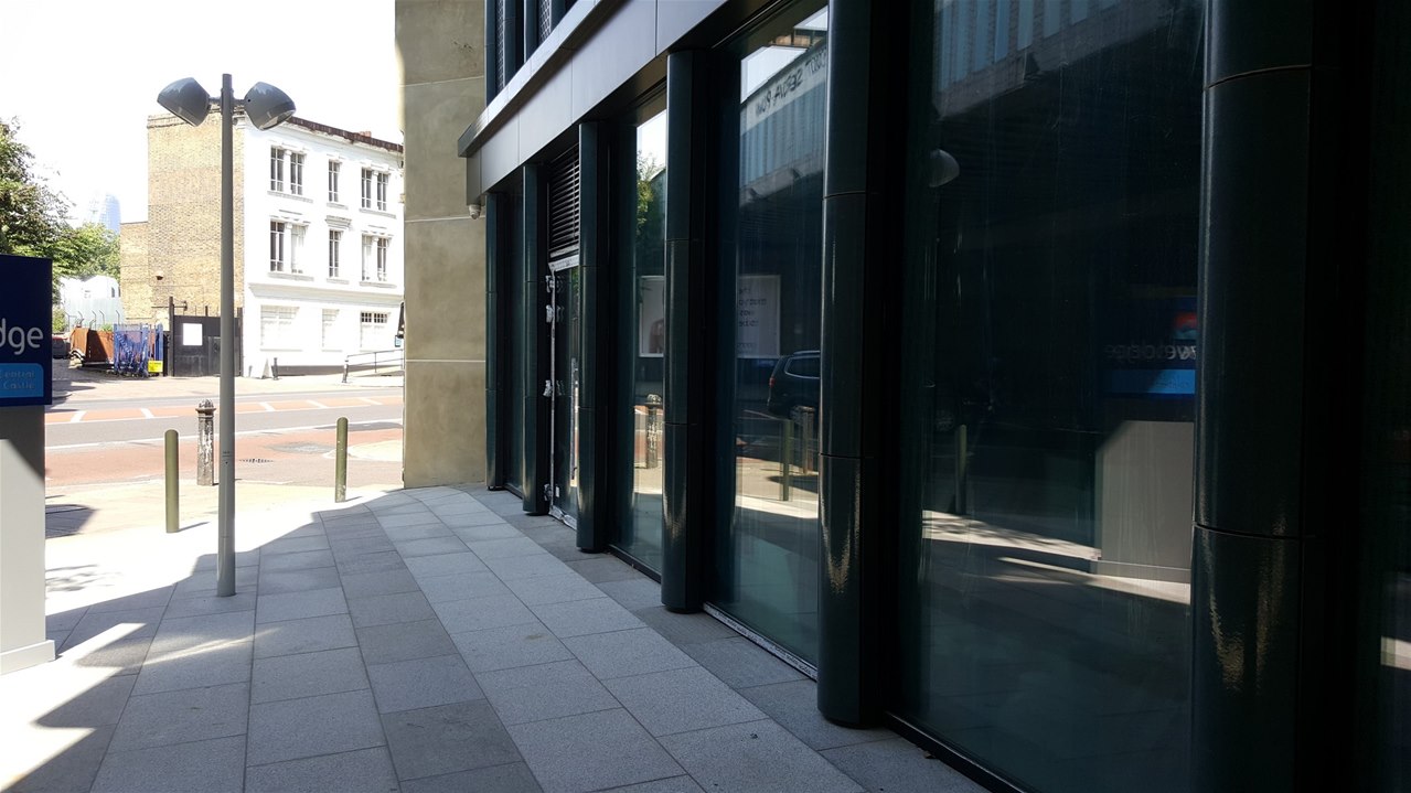 Property in Newington Causeway, London, SE1 6DH